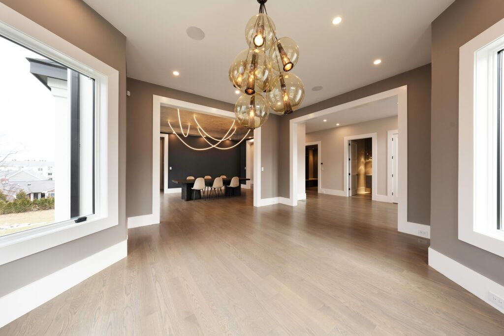 16-Petrini-Circle-Living-Room2